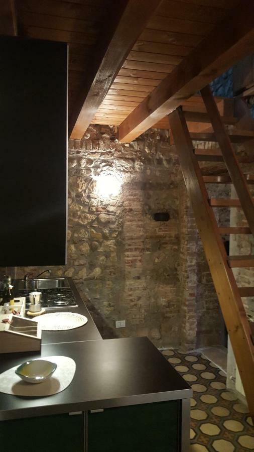 La Casa Sui Portici Apartment Verona Exterior photo